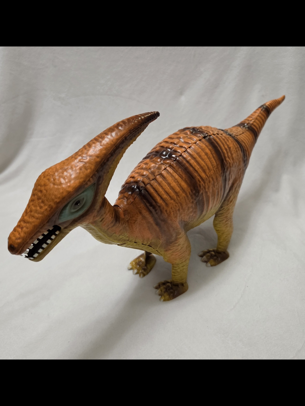 Metal Parasaurolophus Dinosaur Sculpture – Prehistoric Dino Decorative Figure